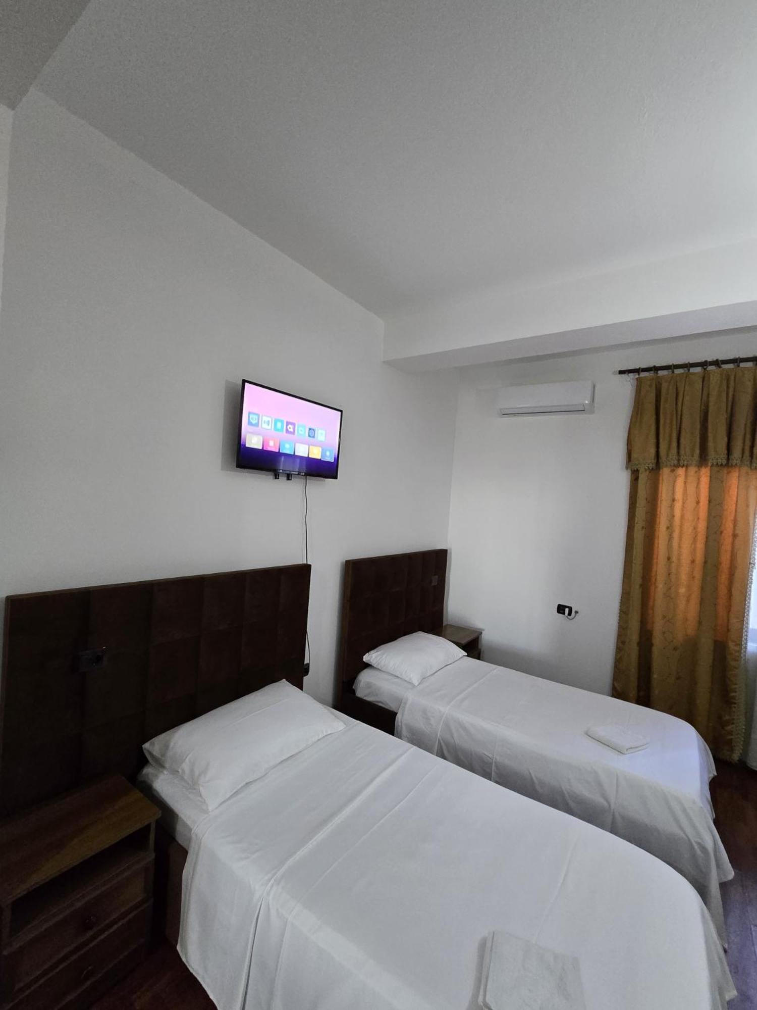 Grand Hotel Krujë Extérieur photo