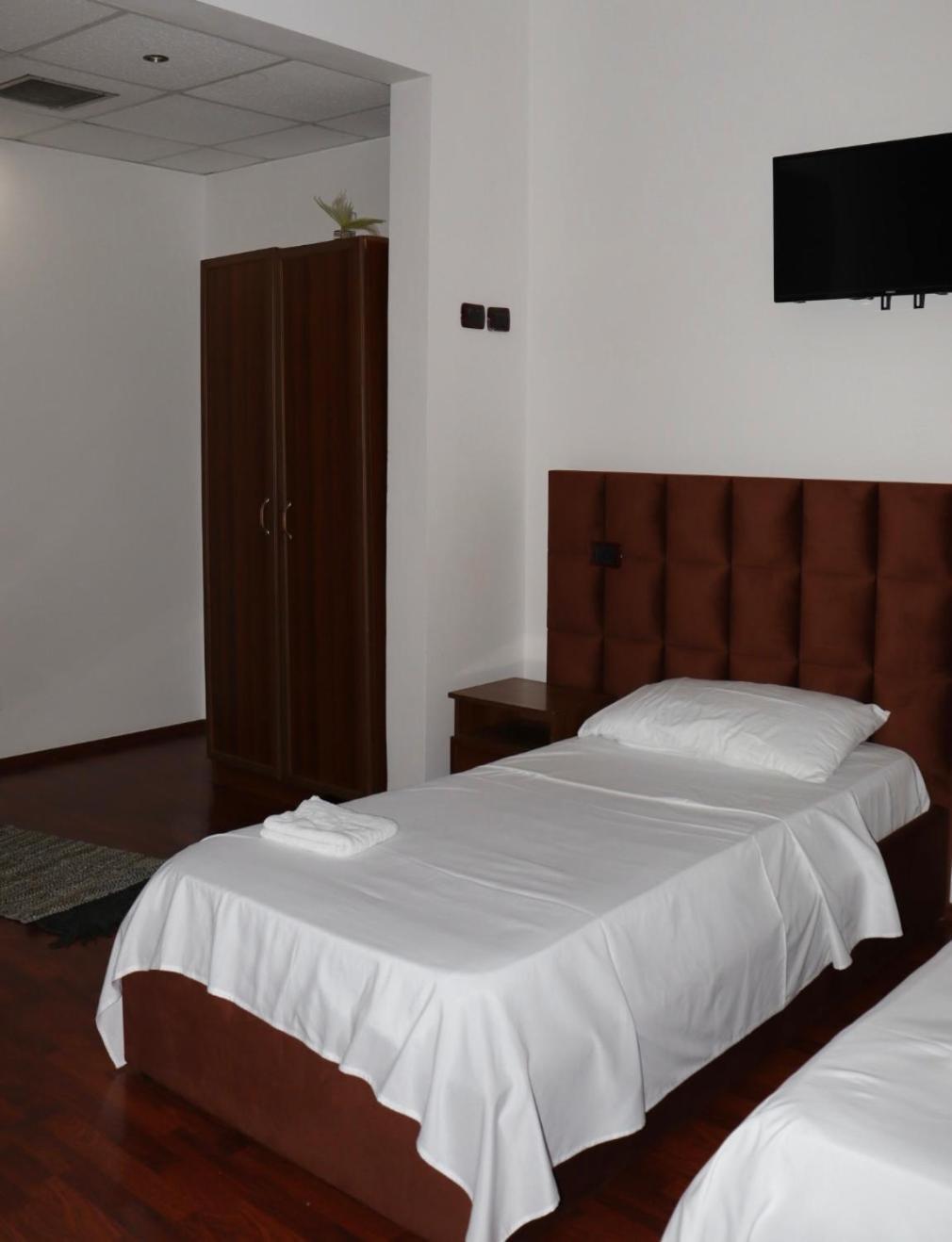 Grand Hotel Krujë Extérieur photo